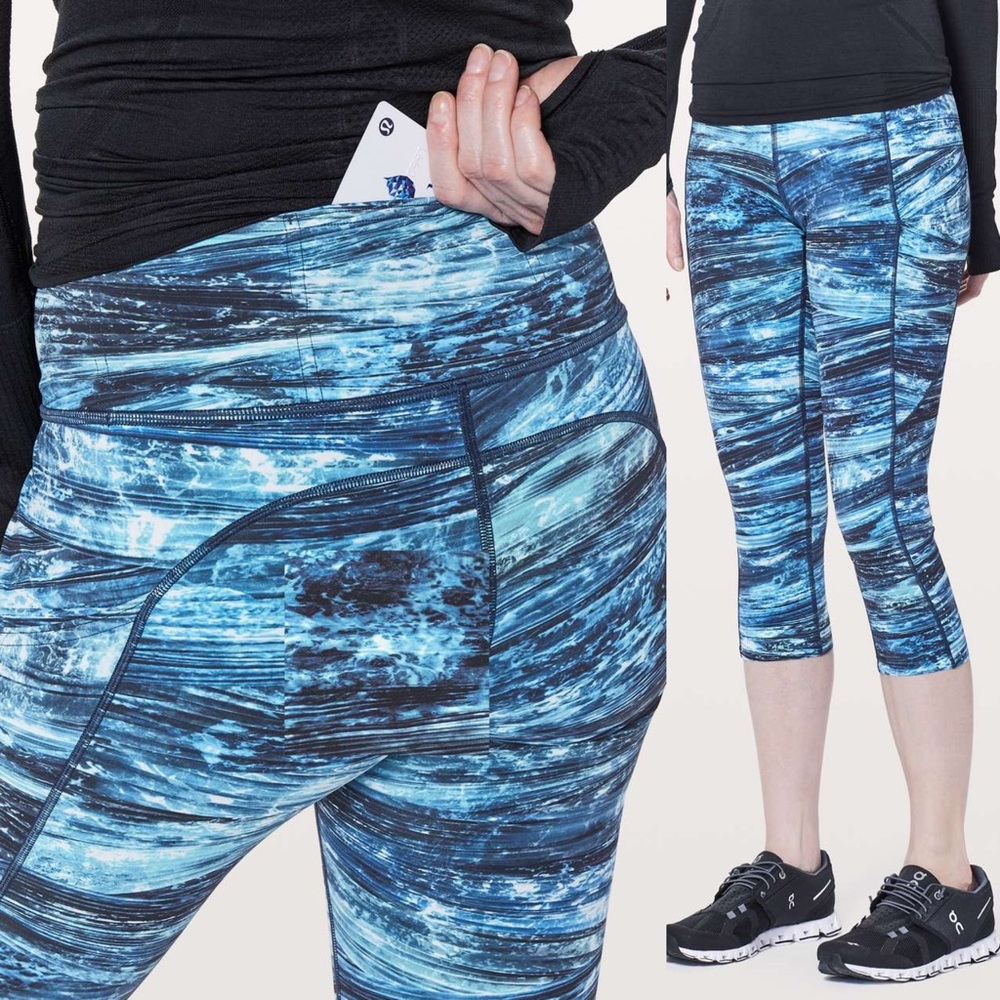 Lululemon Fast & Free Crop II Shorelines Multi
